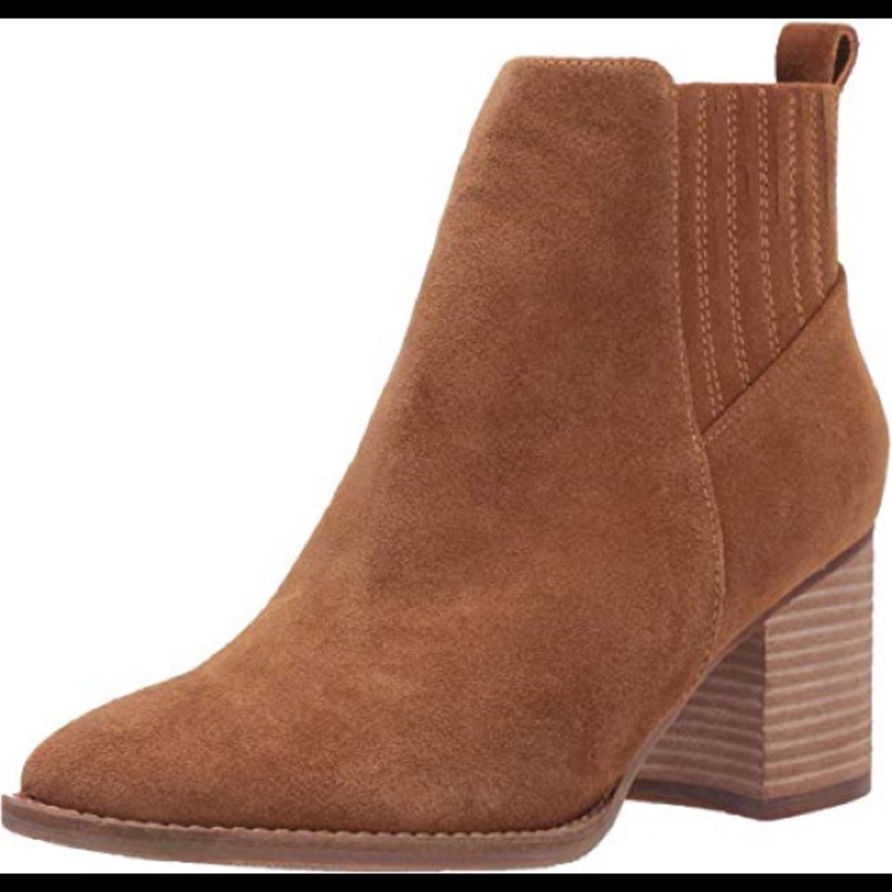 Blondo Noa Waterproof Booties Camel Suede - Picture 2 of 8